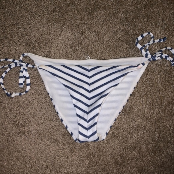navy and white striped bottoms small - Picture 1 of 2